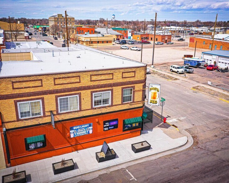 More Photos Of 137 N Front St, Sterling Apartments For Sale