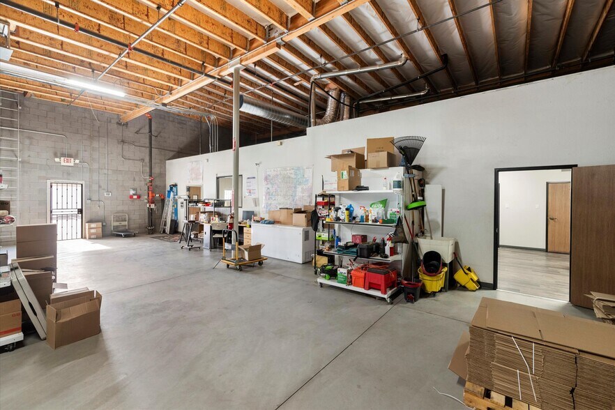 More Photos Of 8615 N 78th Ave, Peoria Warehouse For Sale