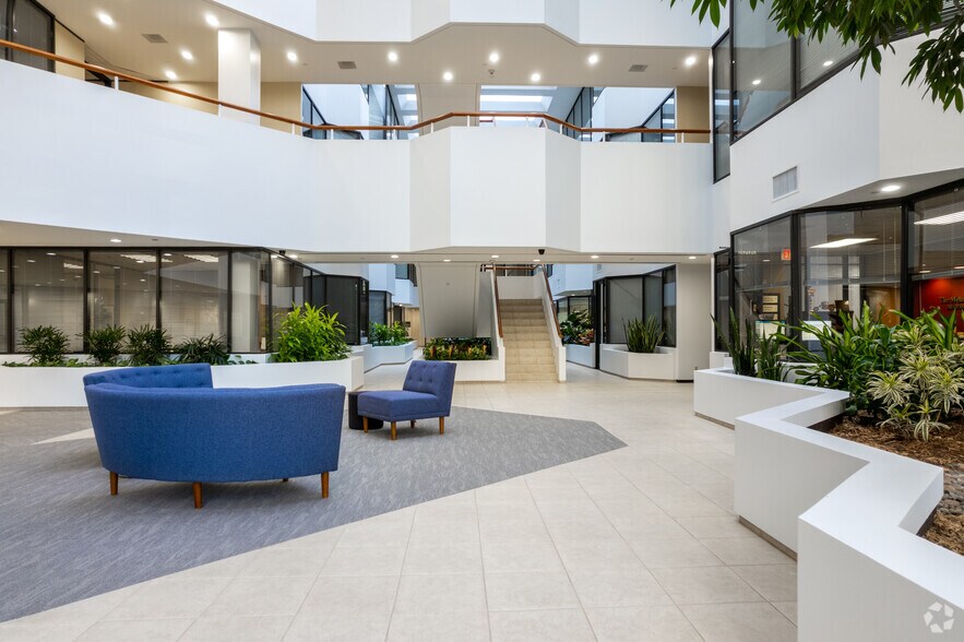 1155 Dairy Ashford Rd, Houston, TX 77079 Office For Lease