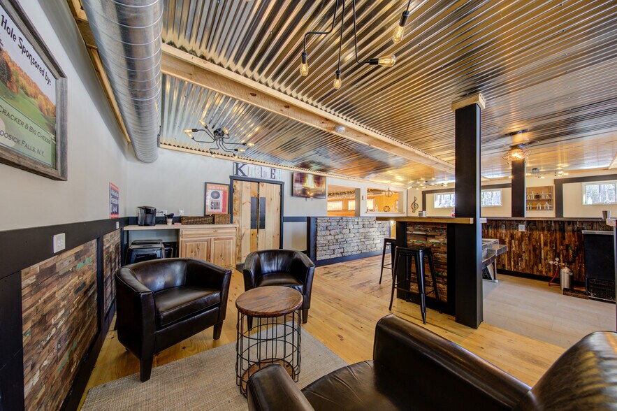 More Photos Of 2930 Rt 43, Averill Park Restaurant For Sale