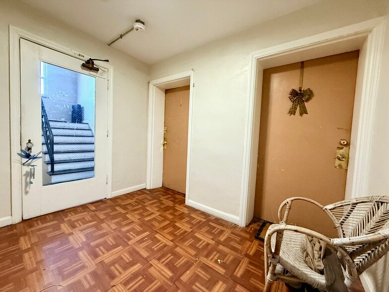 More Photos Of 2334 Kemper Ln, Cincinnati Apartments For Sale