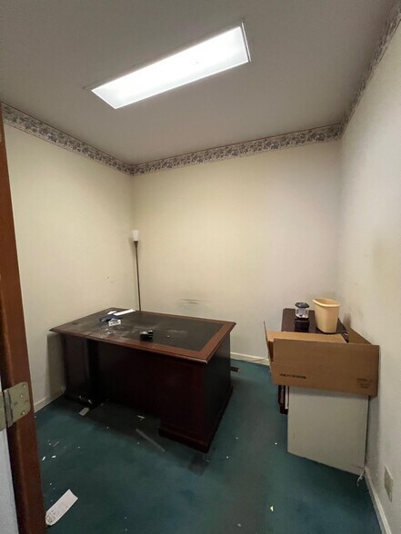 More Photos Of 1075 Cornwall drive dr, Madison Office For Sale