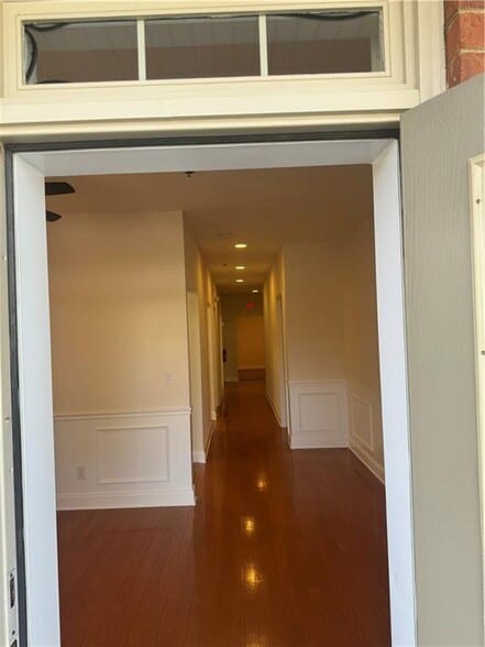 More Photos Of 1275 Shiloh Rd, Kennesaw Office Residential For Lease