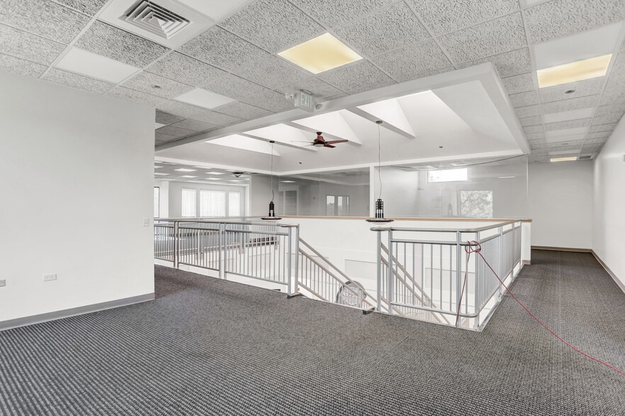 More Photos Of 1900 W Hamilton Pl, Englewood Warehouse For Sale