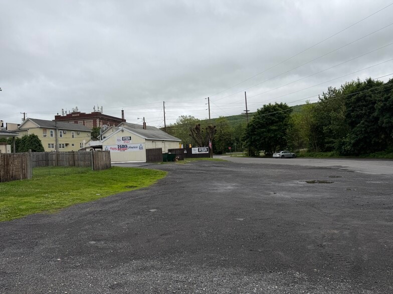 More Photos Of 1 N Main St, Ashley Restaurant For Sale