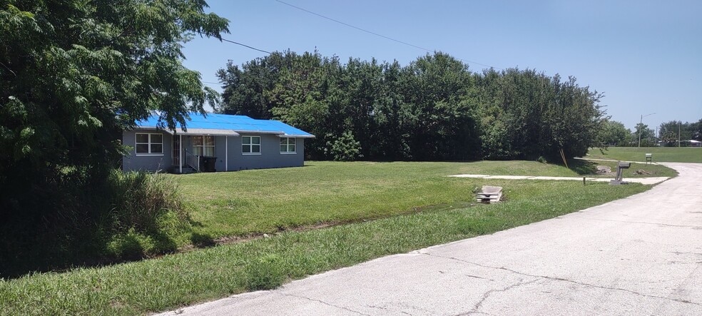 More Photos Of 2822 S Dean Rd, Orlando Office For Sale