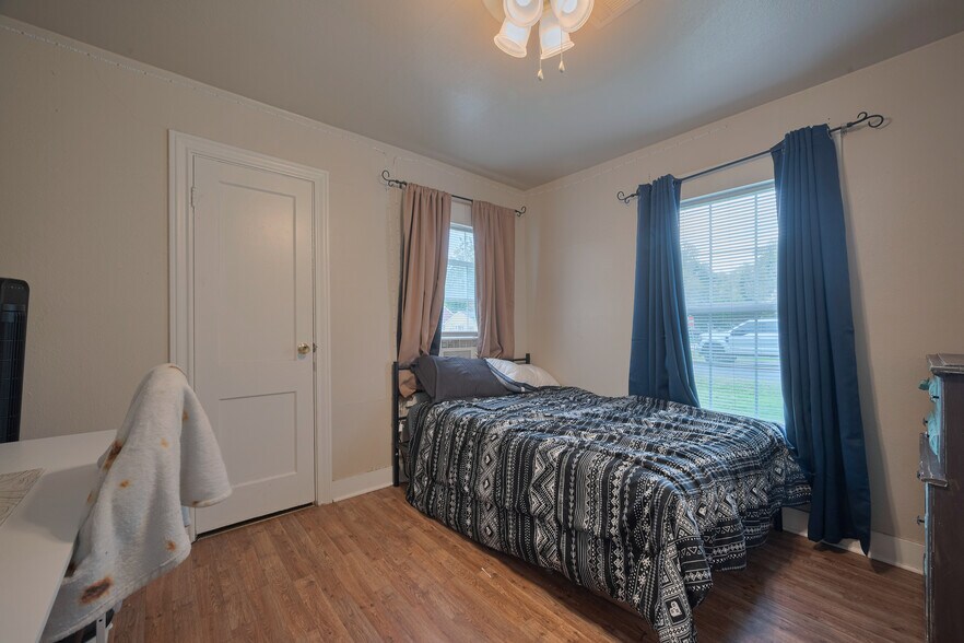 More Photos Of , Wharton Multifamily For Sale