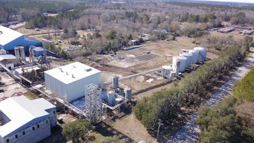 More Photos Of 519 3rd St, Estill Industrial For Sale