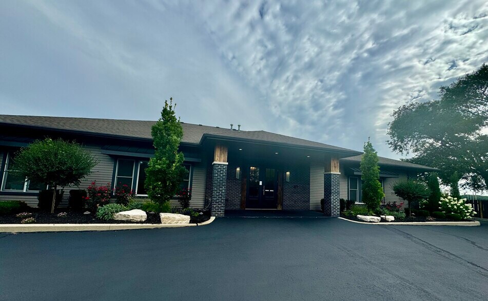 More Photos Of 4998 Theodore St, Plainfield Office For Lease