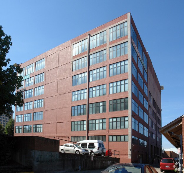More Photos Of 1108 3rd Ave, Huntington Office For Lease