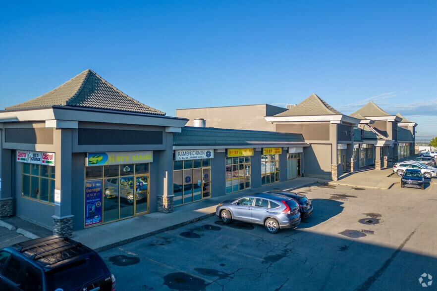 Primary Photo Of 3132 26 St NE, Calgary Storefront Retail Office For Sale