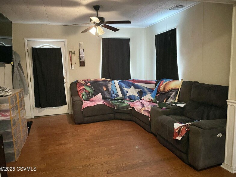 More Photos Of 300-302 N 3rd St, Mifflinburg Apartments For Sale