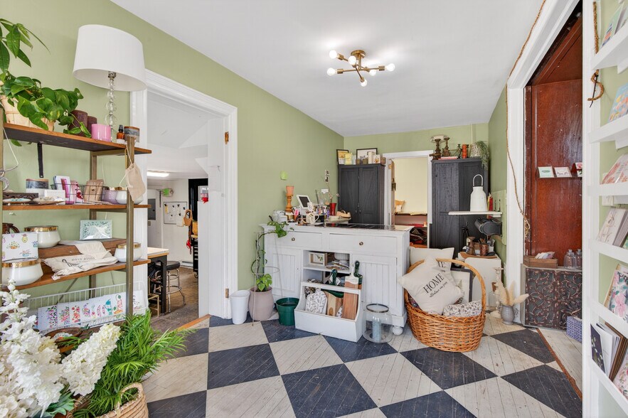 More Photos Of 22 S Main St, Allentown Office For Sale