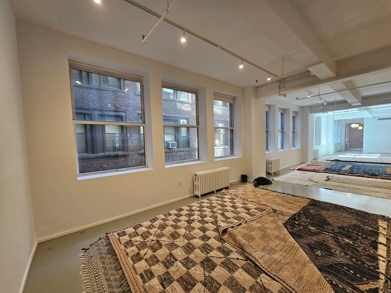 More Photos Of 134 W 29th St, New York Office For Sale