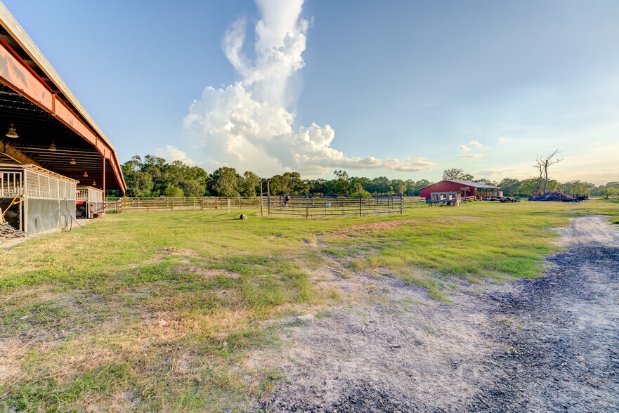 More Photos Of 19323 Belleau Wood Dr, Humble Flex For Sale