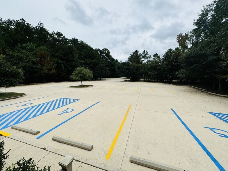 More Photos Of 56 Starbrush Cir, Covington Medical For Sale