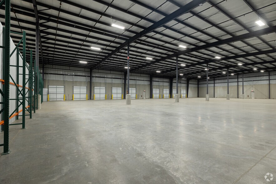 More Photos Of 251 Morgan Lakes Industrial Blvd, Pooler Industrial For Lease