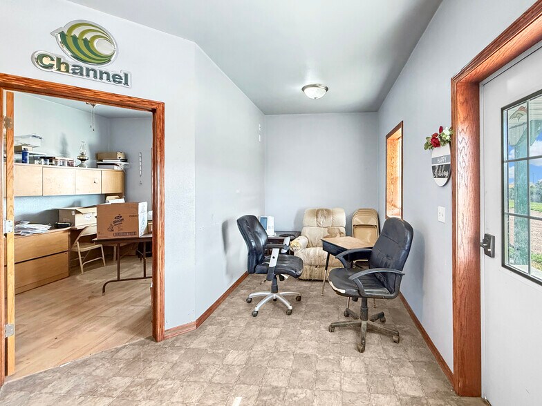 More Photos Of 39300 County Road 71, Crook Flex For Sale