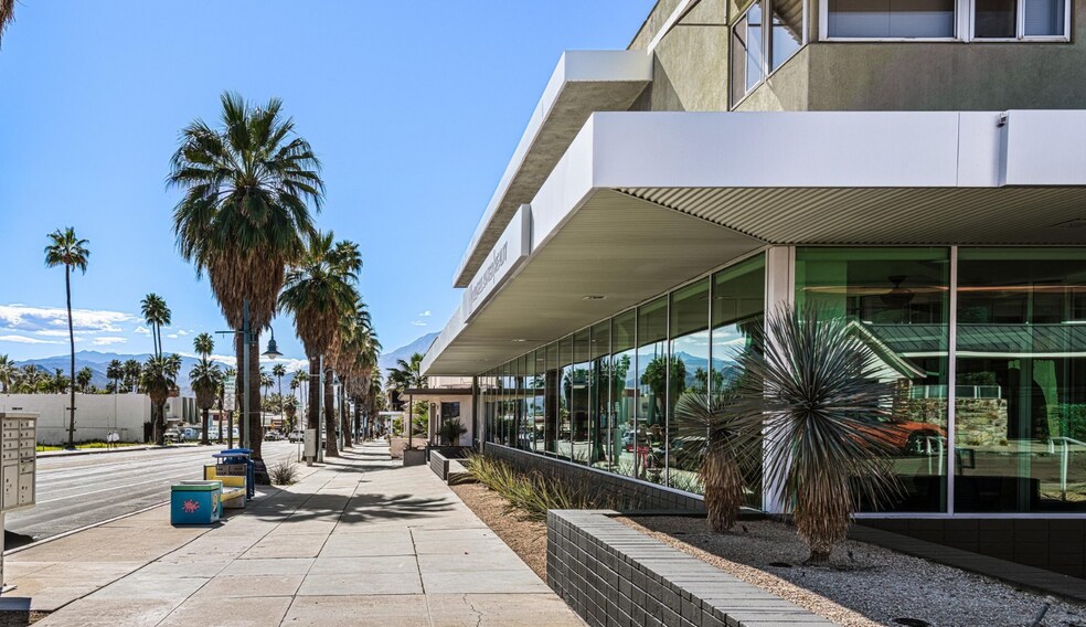 More Photos Of 1081-1091 N Palm Canyon Dr, Palm Springs Office Residential For Lease