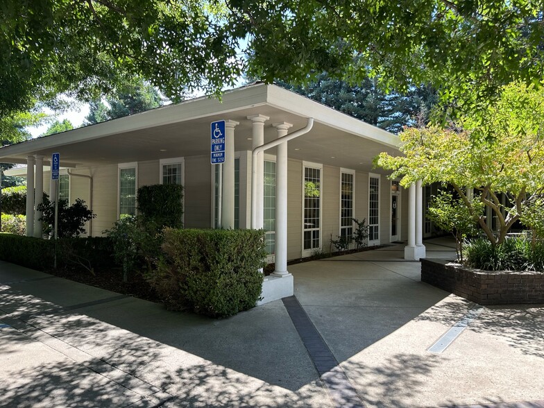 Primary Photo Of 643-649 W East Ave, Chico Medical For Sale