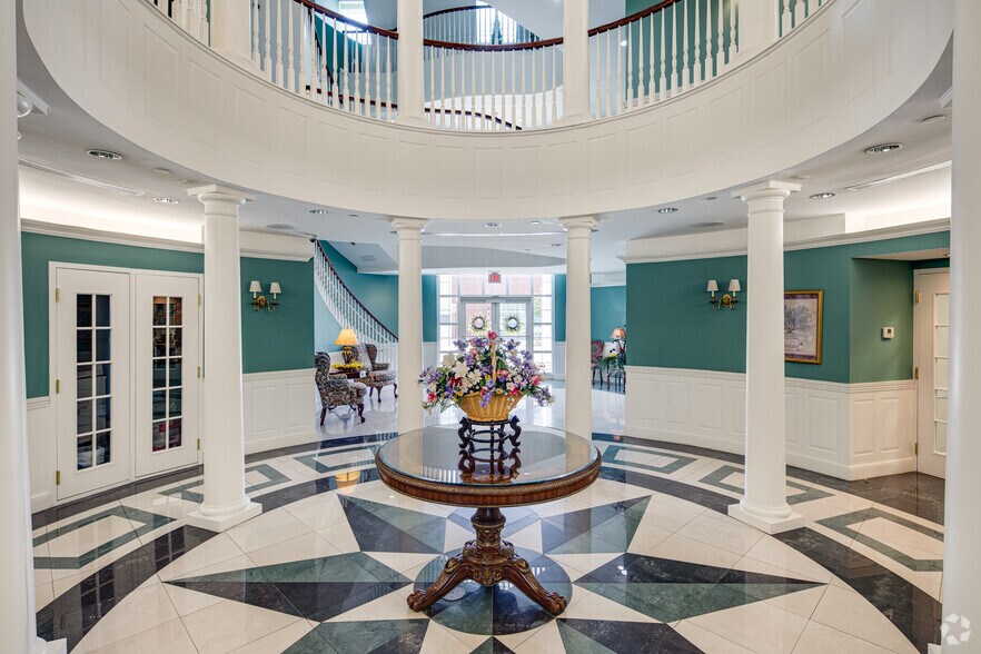 More Photos Of 101 Charles St, La Plata Medical For Lease