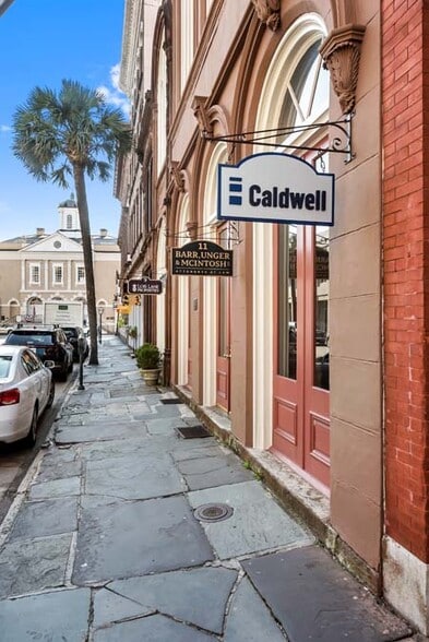 More Photos Of 11 Broad St, Charleston Office Residential For Lease