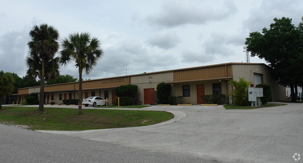 Primary Photo Of 1481 Market Cir, Port Charlotte Warehouse For Lease