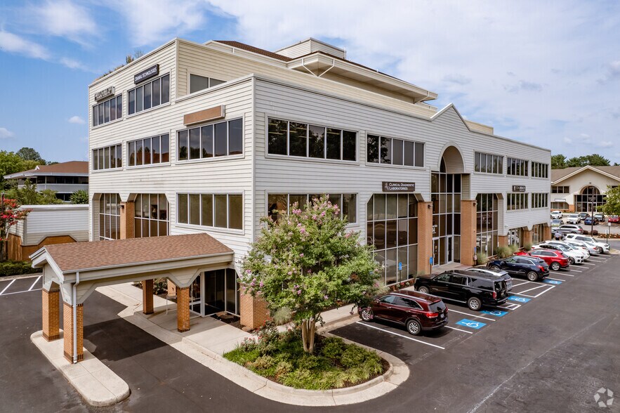 Primary Photo Of 14 Pidgeon Hill Dr, Sterling Medical For Lease