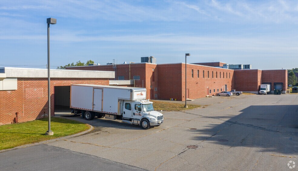 More Photos Of 78 Barnum Rd, Devens Light Manufacturing For Lease