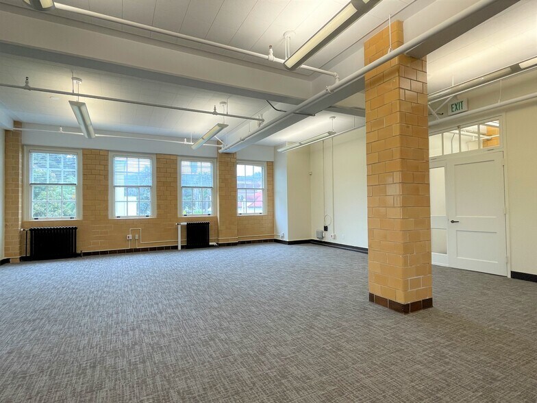 More Photos Of 220 Halleck St, San Francisco Office For Lease
