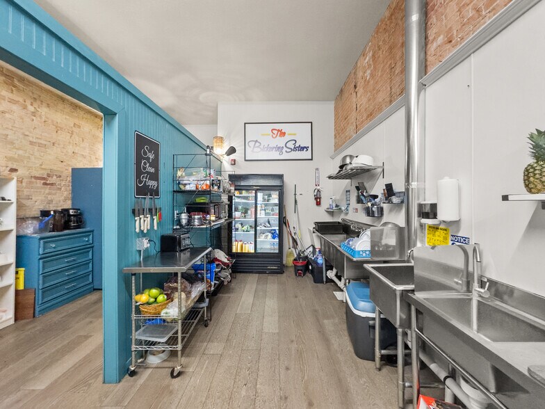 More Photos Of 2556 Washington Blvd, Ogden Storefront For Lease