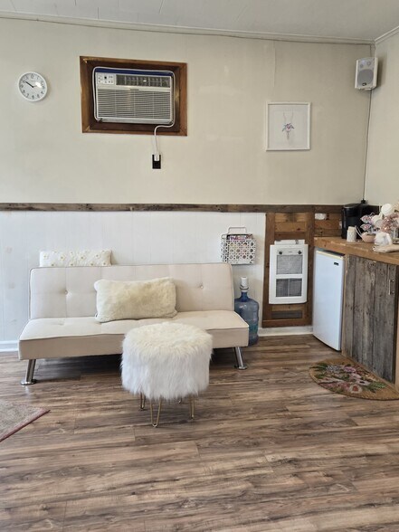 More Photos Of 930 Ringwood Ave, Haskell Auto Repair For Lease