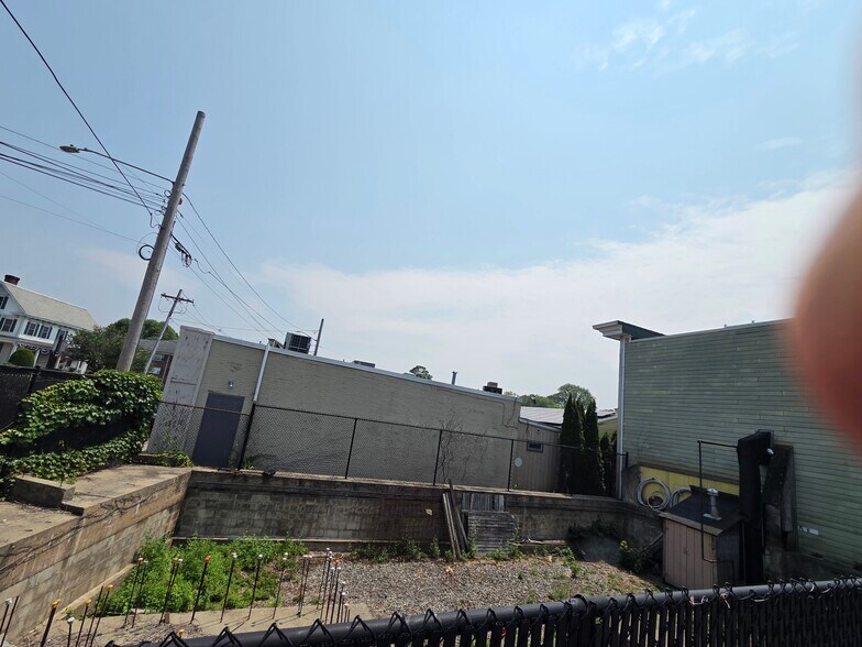 More Photos Of 17 Franklin Street, Stoneham Land For Sale