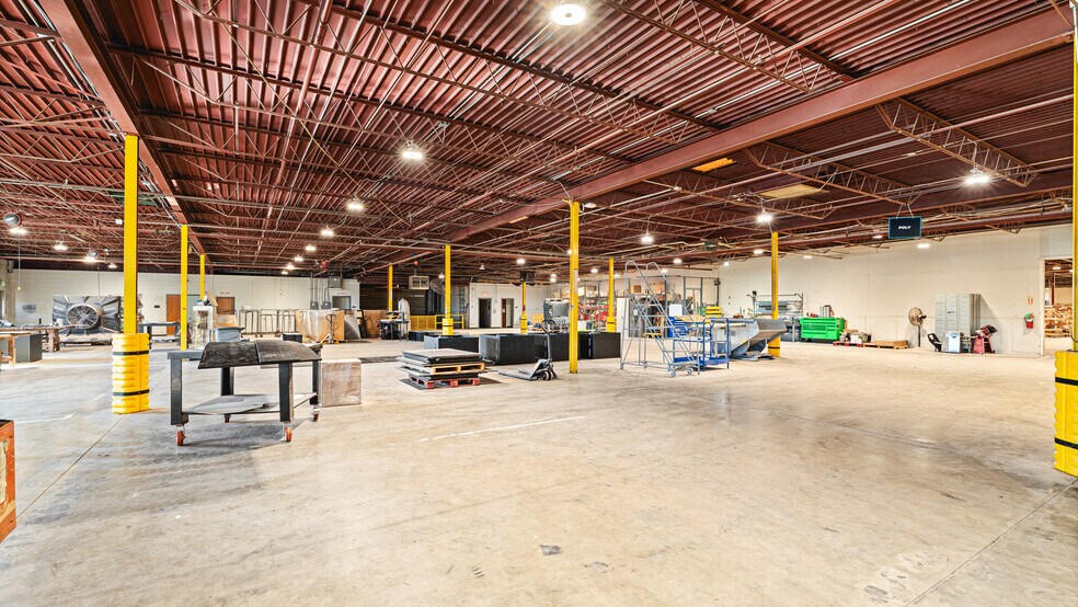 More Photos Of 3949 NW 36th St, Oklahoma City Manufacturing For Sale