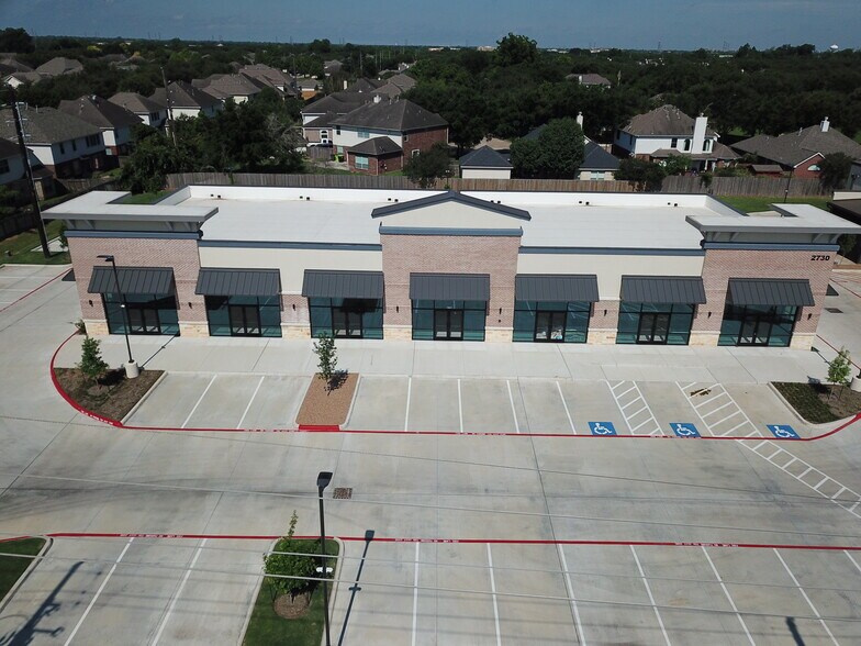 More Photos Of 2730 FM 1092 Rd, Missouri City Storefront For Lease
