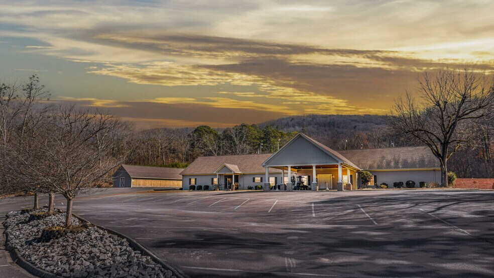 More Photos Of 502 Crystal Lake Dr NE, Fort Payne Golf Course Driving Range For Sale