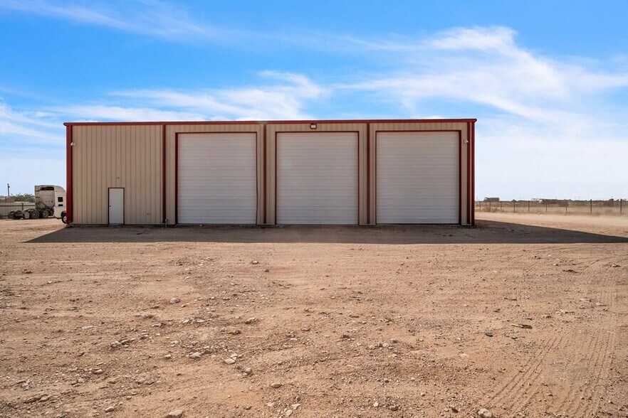Primary Photo Of 14035 52nd st, Odessa Industrial For Sale