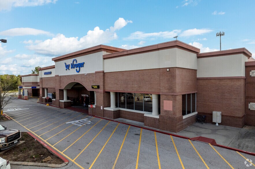More Photos Of 218-248 S Egret Bay Blvd, League City General Retail For Lease