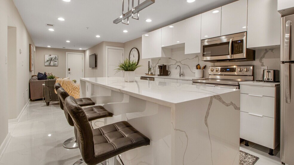 More Photos Of 1414 Pennsylvania Ave SE, Washington Apartments For Sale