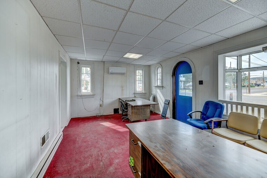 More Photos Of 338 E Front St, Berwick General Retail For Sale