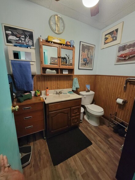 More Photos Of 744 Springfield St, Dayton Auto Repair For Sale