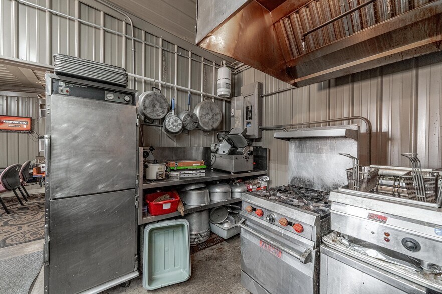 More Photos Of 6746 Baton Rouge ave, Mansura Restaurant For Sale