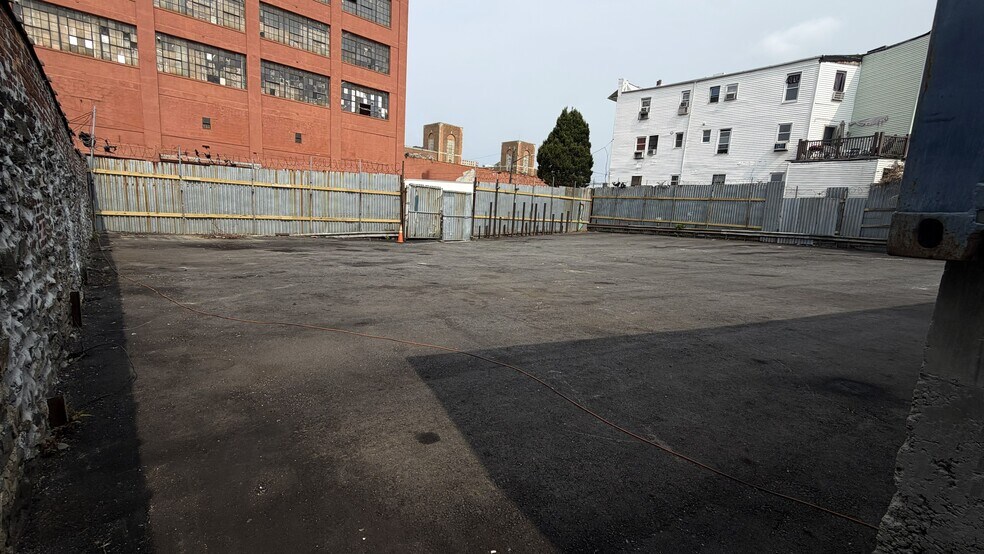 More Photos Of 430-440 Timpson Pl, Bronx Land For Lease