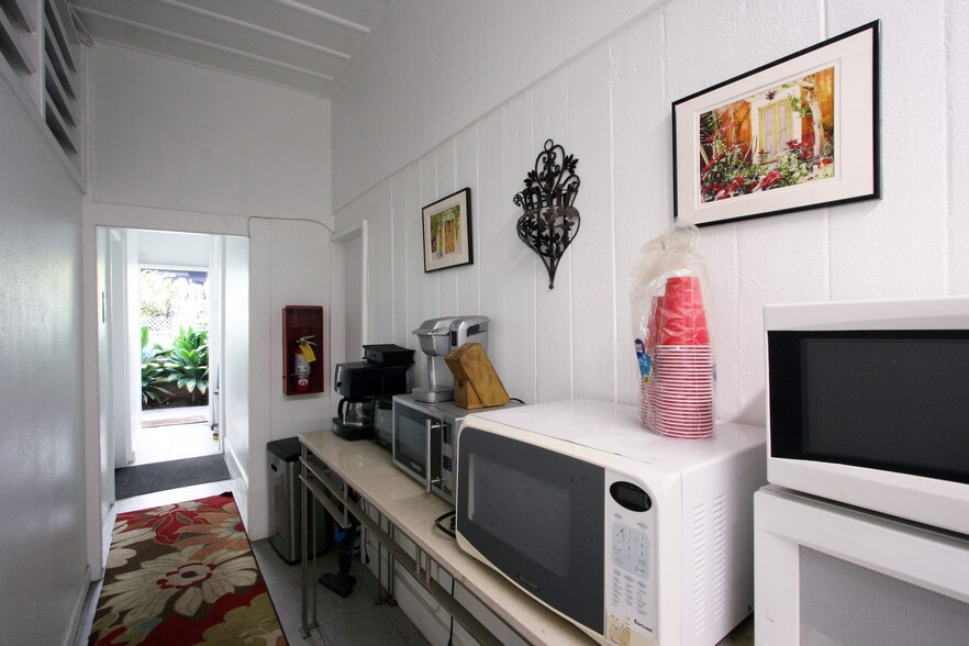 More Photos Of 1415 Kinau St, Honolulu Apartments For Sale