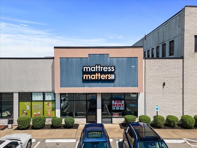 More Photos Of 8001 Rowan Rd, Cranberry Township Storefront For Lease