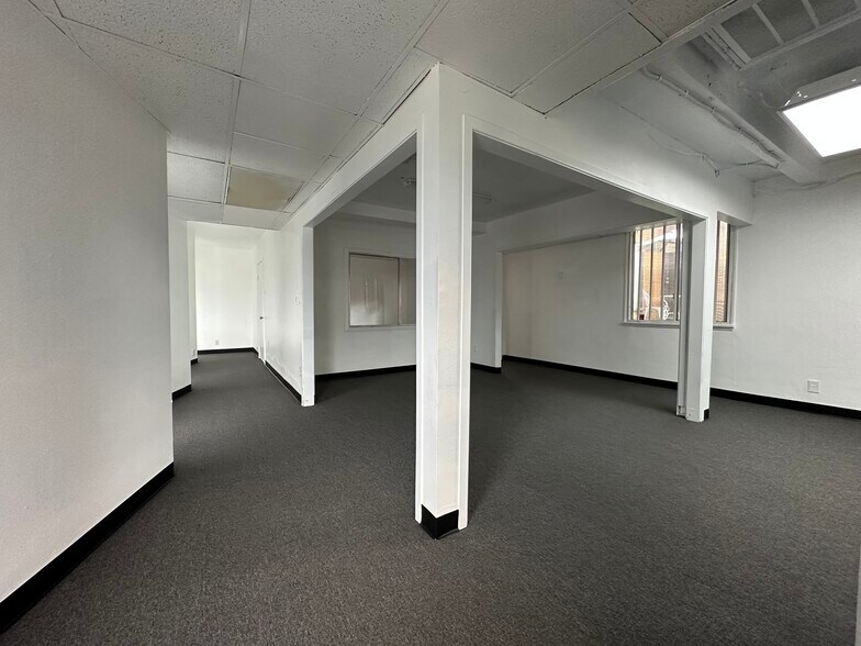 More Photos Of 4250-4252 Atlantic Ave, Long Beach Storefront Retail Office For Lease
