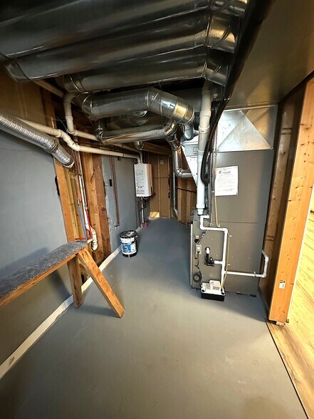 More Photos Of 415 W Grand River Ave, East Lansing Office Residential For Sale