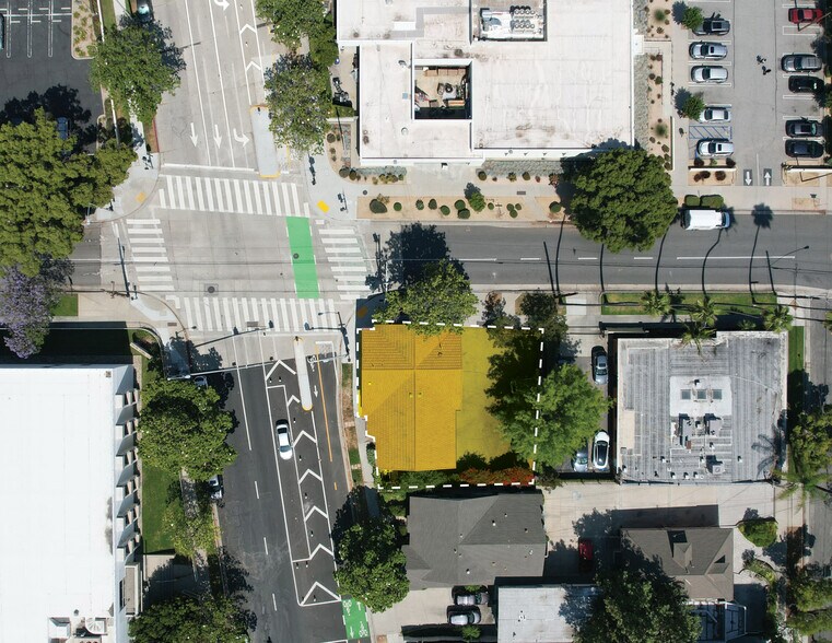 More Photos Of 940 E Union St, Pasadena Office For Sale