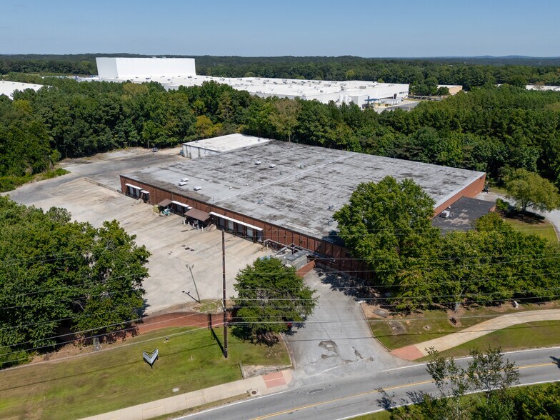 Primary Photo Of 5682 E Ponce De Leon Ave, Stone Mountain Distribution For Lease