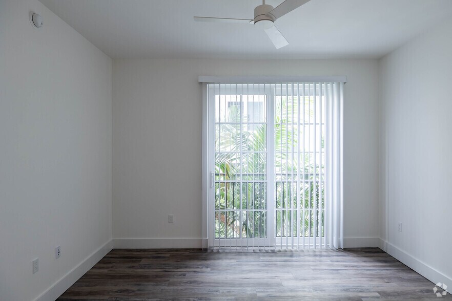 More Photos Of 40 NE 7th Ave, Delray Beach Apartments For Lease